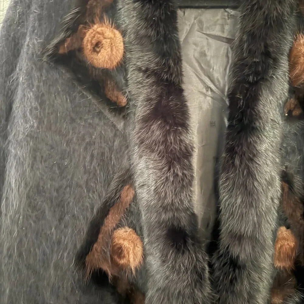**Imago Rabbit/Lamb Fur Coat** - Picture 2 of 5